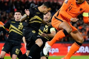 YY易游m6米乐福建YY易游m6米乐信息技术有限公司-冰岛足球队在场上表现抢眼，收获掌声和赞誉的简单介绍