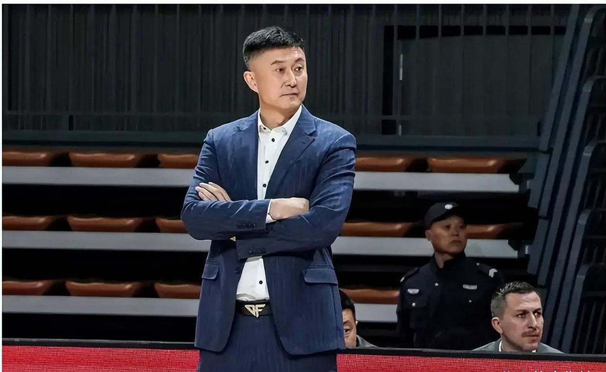 球员身手敏捷，技战术手段独具匠心的简单介绍